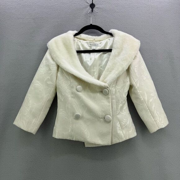 White House Black Market Jackets & Blazers - White House Black Market Womens Cream Crop Faux Fur Blazer Jacket Size 2